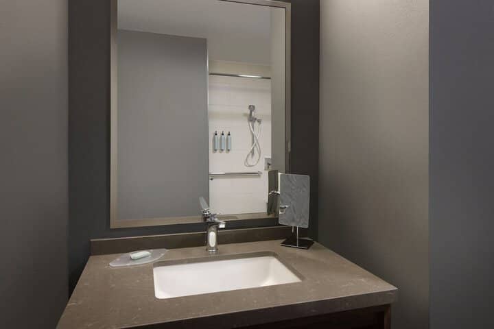 Room 21 of 56