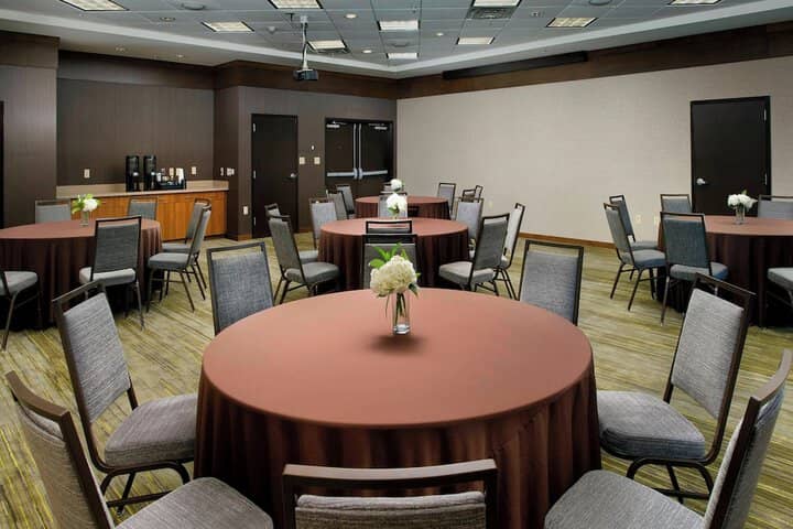 Meeting facility