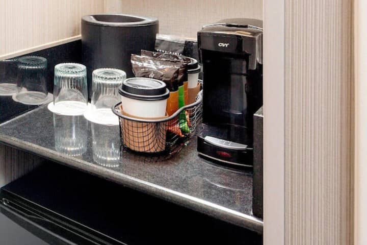 Breakfast/Coffee Service 15 of 60
