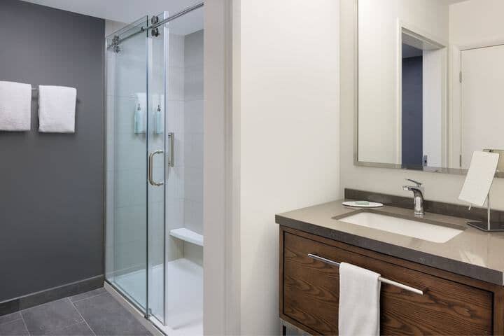 Room 20 of 56