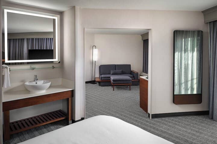Room 7 of 31