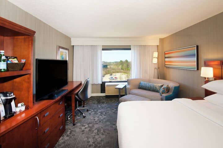 Room 45 of 147