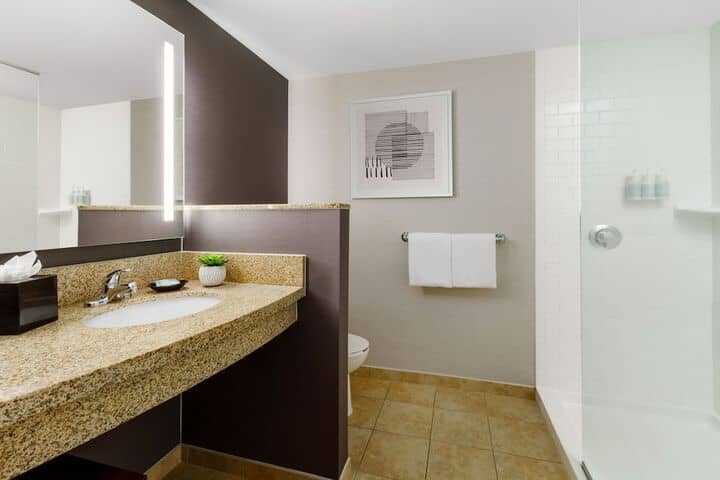 Room 20 of 46
