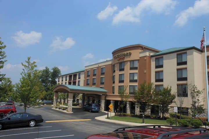 Hotel 31 of 33