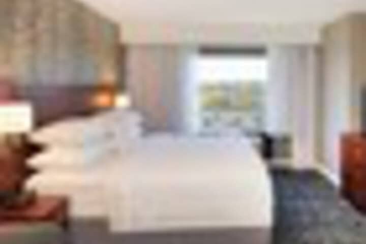 Room 38 of 147
