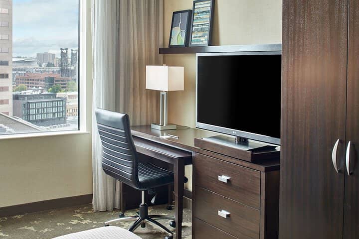 Room 15 of 52