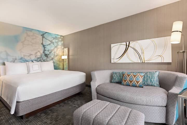 Room 13 of 46