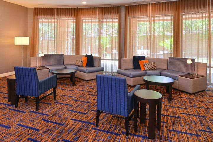 Hotel 4 of 33