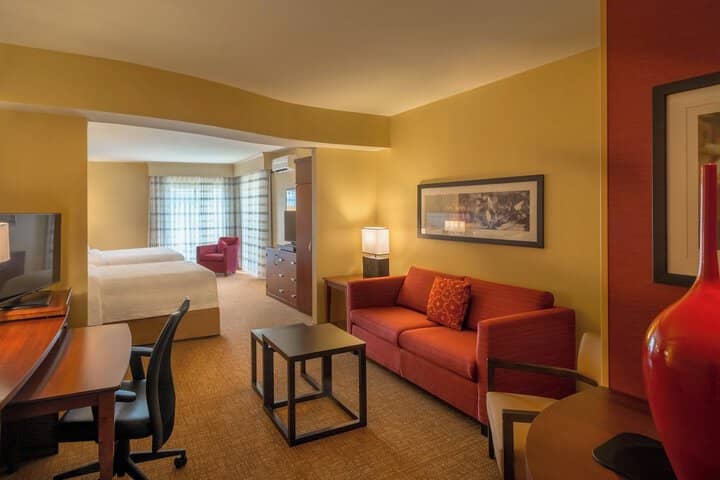 Room 14 of 42