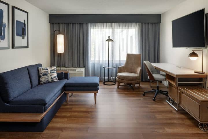 Room 17 of 56