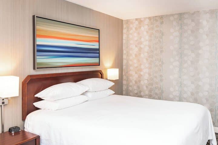 Room 15 of 52