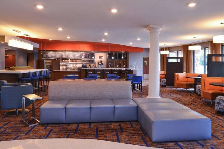 Hotel Interior 6 of 33
