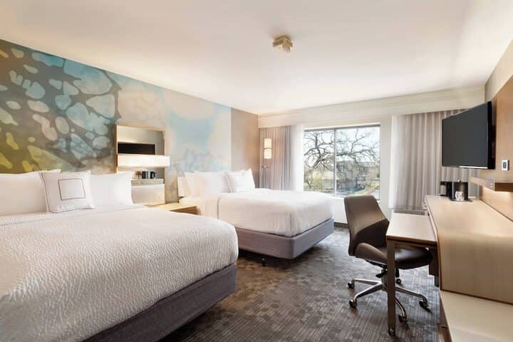Room 9 of 46