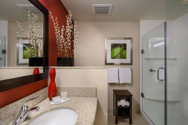 Room 20 of 42