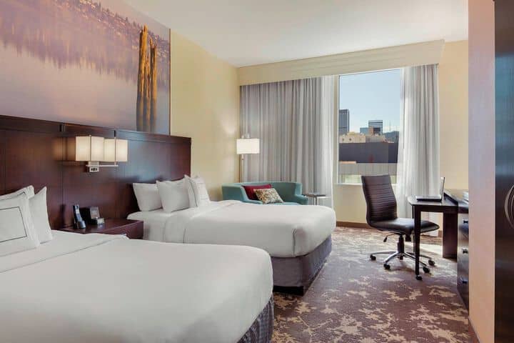 Room 21 of 52