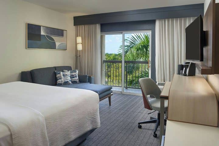 Room 20 of 46