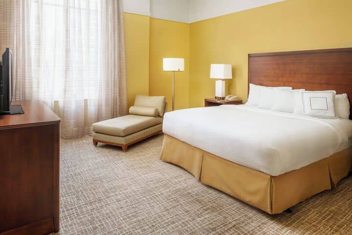 Room 7 of 29