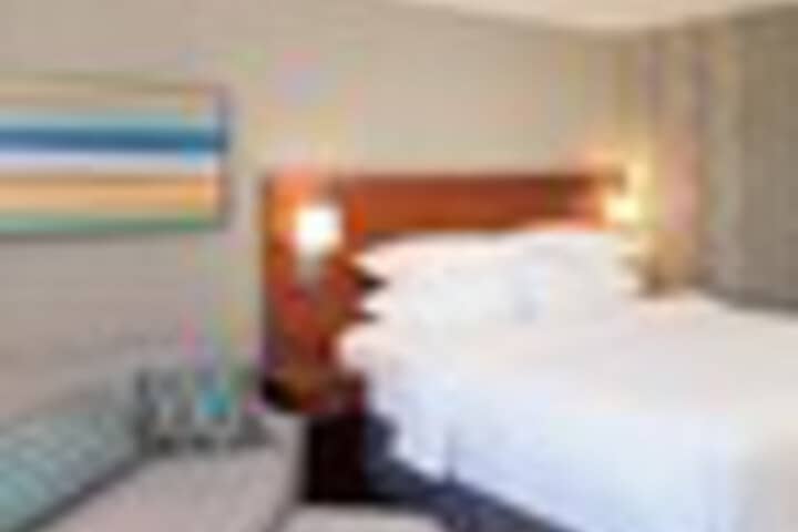 Room 50 of 147