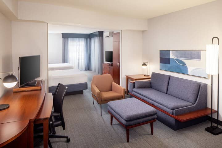 Room 12 of 42