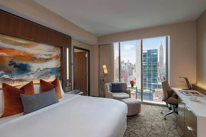 Room 11 of 29