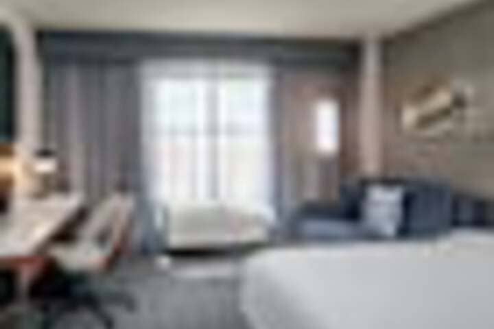 Room 35 of 147
